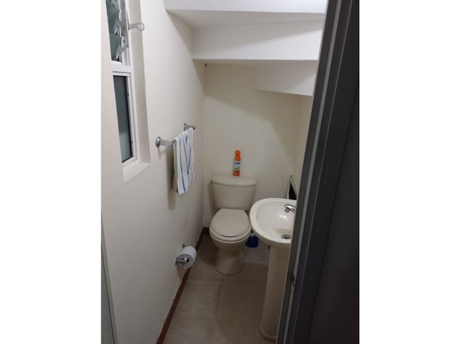 Casa de 3 alcobas en venta en Avenida Centenario, Armenia, 129 m² · foto 9 de 11