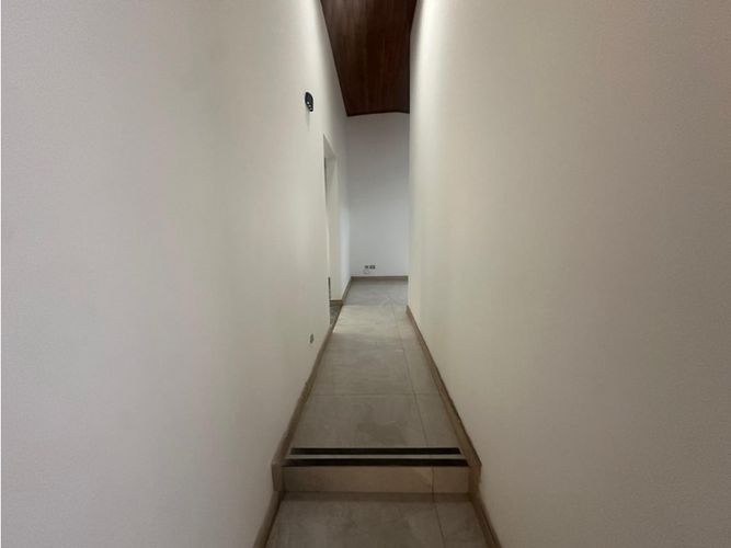 Casa de 5 alcobas en venta en Norte De Armenia, Armenia, 366 m² · foto 10 de 24
