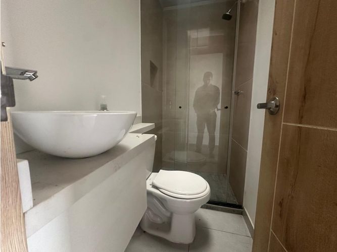 Casa de 5 alcobas en venta en Norte De Armenia, Armenia, 366 m² · foto 11 de 24