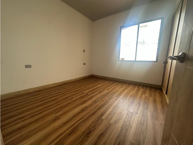 Casa de 5 alcobas en venta en Norte De Armenia, Armenia, 366 m² · foto 14 de 24