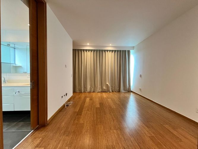 Apartamento de 3 alcobas en venta en El Poblado, Medellín, 245 m² · foto 15 de 19