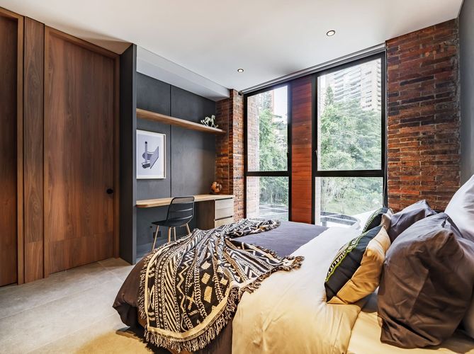 Apartamento de 2 alcobas en venta en El Poblado, Medellín, 203 m² · foto 15 de 18