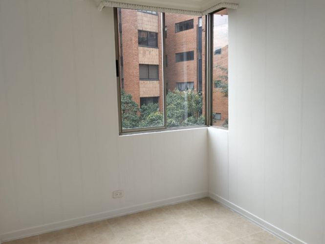 Apartamento de 3 alcobas en arriendo en El Poblado, Medellín, 94 m² · foto 6 de 14