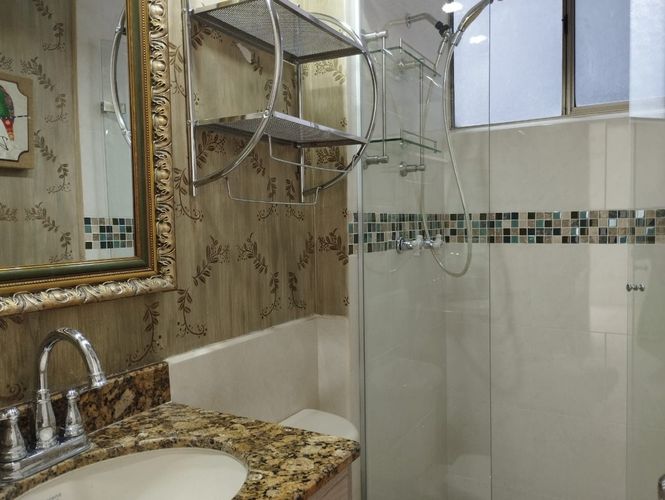 Apartamento de 3 alcobas en arriendo en El Poblado, Medellín, 94 m² · foto 13 de 14