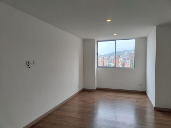 Apartamento de 3 alcobas en venta en El Poblado, Medellín, 124 m² · foto 15 de 18