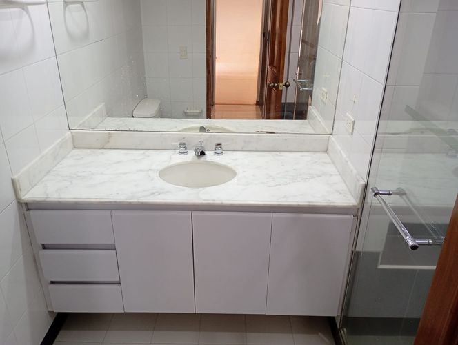 Apartamento de 3 alcobas en arriendo en Laureles, Medellín, 138 m² · foto 15 de 17