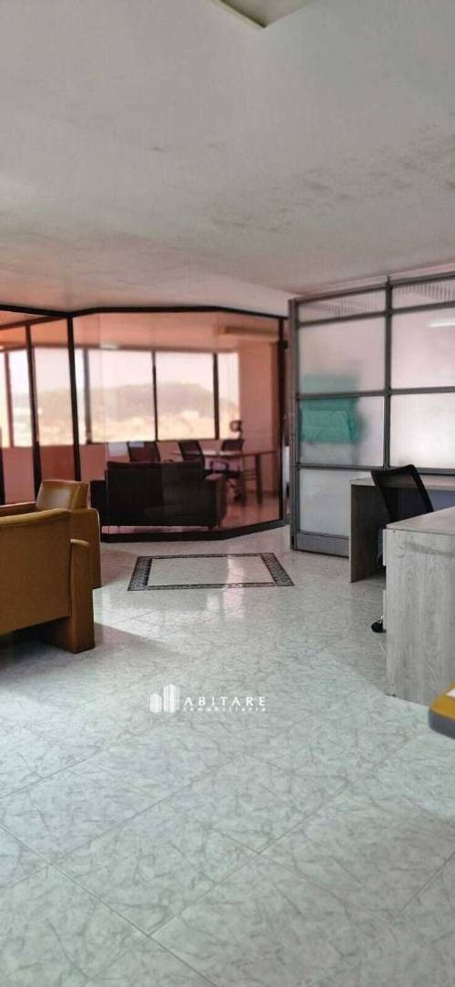 Oficina en arriendo en El Centro, Cartagena, 83 m² · foto 2 de 11