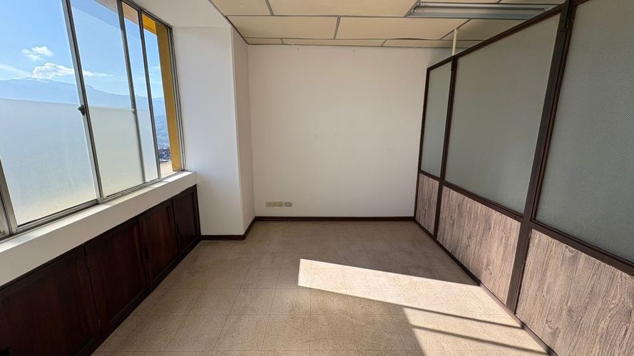 Oficina en arriendo en El Centro, Manizales, 32 m² · foto 9 de 14