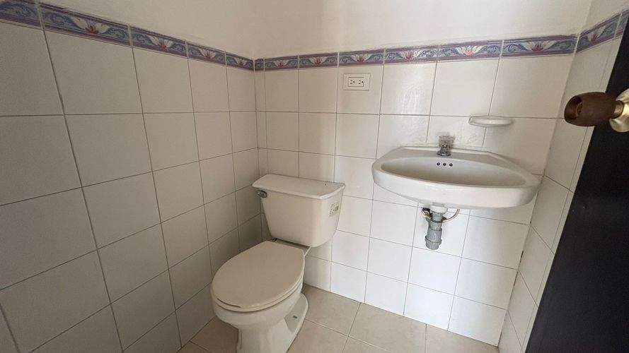 Oficina en arriendo en El Centro, Manizales, 32 m² · foto 5 de 14
