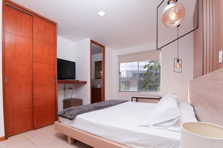 Apartamento de 1 alcoba en venta en Las Lomas, Medellín, 68 m² · foto 19 de 24