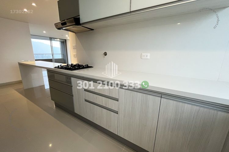 Apartamento de 3 alcobas en arriendo en Loma Benedictinos, Envigado, 160 m² · foto 11 de 24