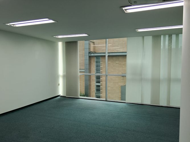 Oficina en arriendo en El Poblado, Medellín, 40 m² · foto 13 de 14