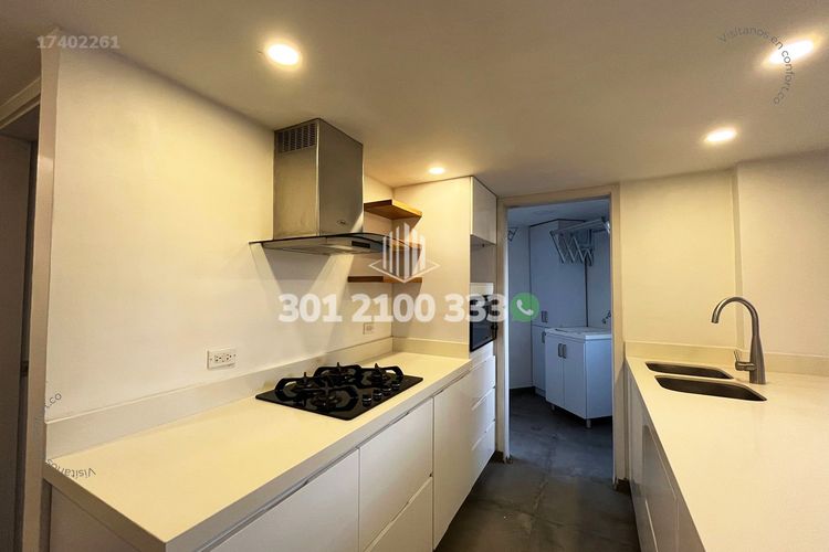 Apartamento de 3 alcobas en arriendo en Oviedo, Medellín, 120 m² · foto 8 de 24