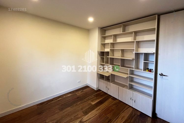 Apartamento de 3 alcobas en arriendo en Oviedo, Medellín, 120 m² · foto 17 de 24