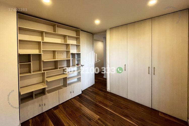 Apartamento de 3 alcobas en arriendo en Oviedo, Medellín, 120 m² · foto 19 de 24