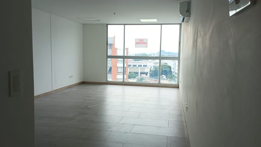 Oficina en arriendo en San Jose Sur, Pereira, 37 m² · foto 4 de 6