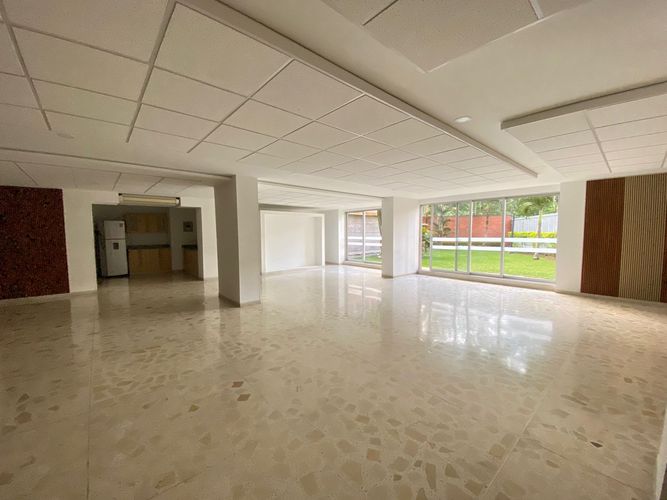 Apartamento de 4 alcobas en venta en Cristales, Cali, 192 m² · foto 22 de 24