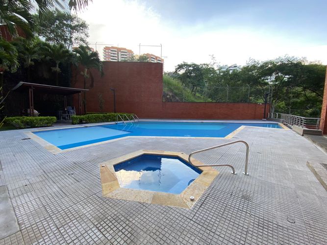 Apartamento de 4 alcobas en venta en Cristales, Cali, 192 m² · foto 24 de 24