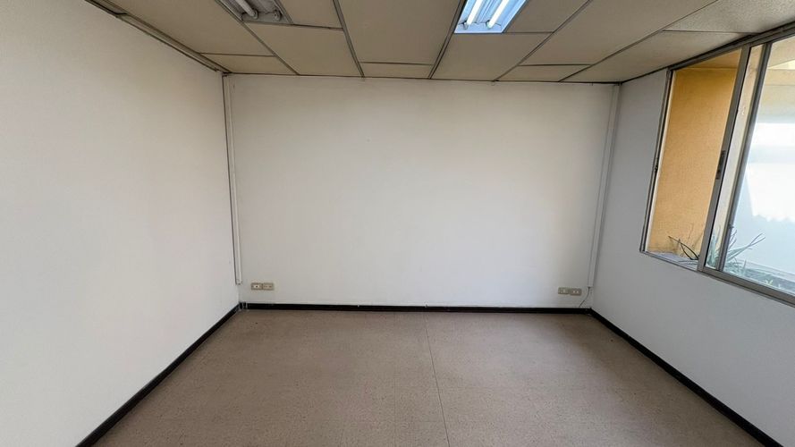 Oficina en arriendo en El Centro, Manizales, 14 m² · foto 6 de 11