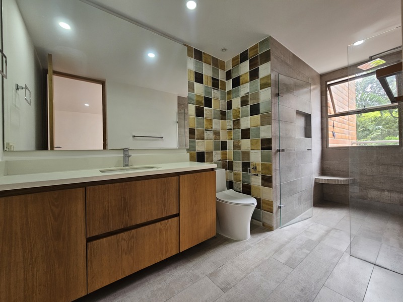 Apartamento en arriendo en El Poblado, Medellín · foto 11 de 18