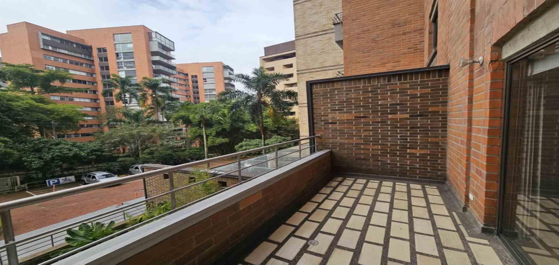 Apartamento en arriendo en El Poblado, Medellín · foto 16 de 18