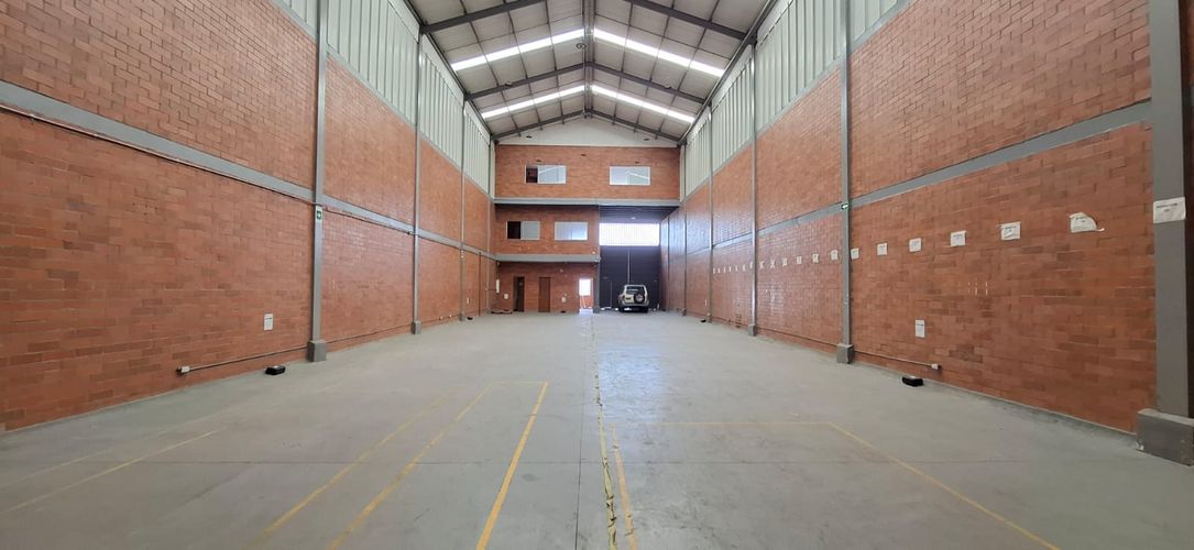 Bodega en arriendo en Zona Industrial, Yumbo, 600 m² · foto 7 de 13