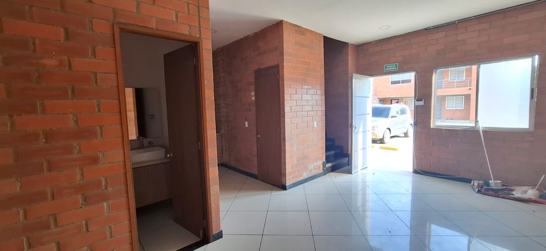 Bodega en arriendo en Zona Industrial, Yumbo, 600 m² · foto 9 de 13