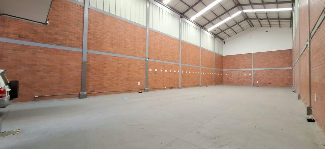 Bodega en arriendo en Zona Industrial, Yumbo, 600 m² · foto 10 de 13