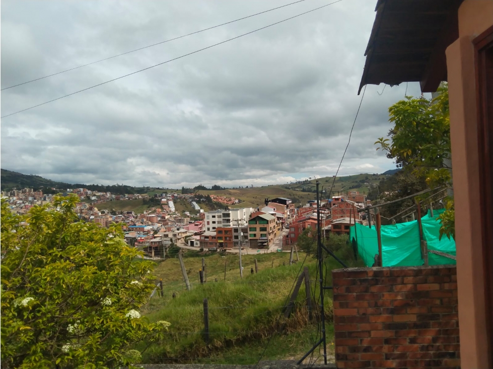 Casa en venta en Villa Ferroviaria, La Calera · foto 2 de 18