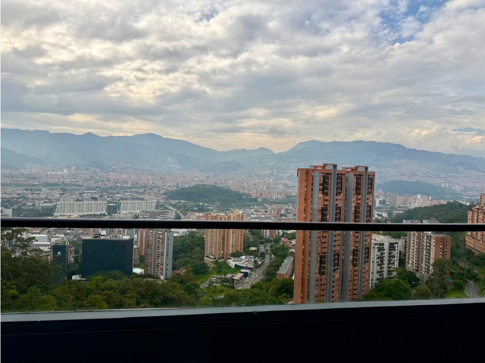 Apartaestudio for sale in Medellín 3