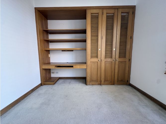 Apartamento de 4 alcobas en venta en Los Rosales, Bogotá, 480 m² · foto 16 de 24