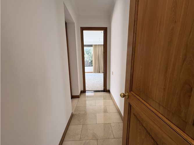 Apartamento de 4 alcobas en venta en Los Rosales, Bogotá, 480 m² · foto 18 de 24