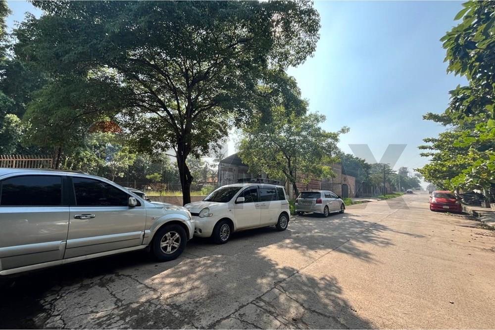 VENDO DOS TERRENOS JUNTOS EN ESQUINA EN LA CIUDAD DE MARIANO ROQUE ALONSO — foto 3