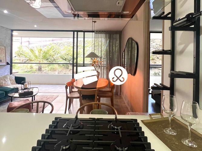 Apartamento de 1 alcoba en venta en Los Balsos, Medellín, 67 m² · foto 5 de 14