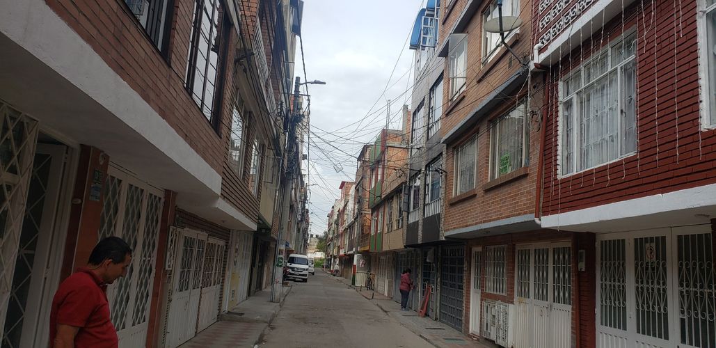 Casa de 2 alcobas en venta en Vision De Colombia, Bogotá, 180 m² · foto 16 de 16