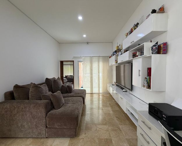Casa de 4 alcobas en venta en El Poblado, Medellín, 1497 m² · foto 8 de 19