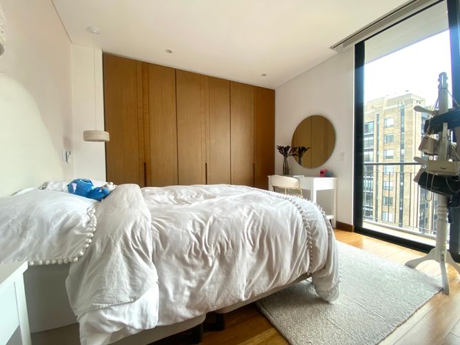 Apartamento de 2 alcobas en venta en El Virrey, Bogotá, 215 m² · foto 13 de 21