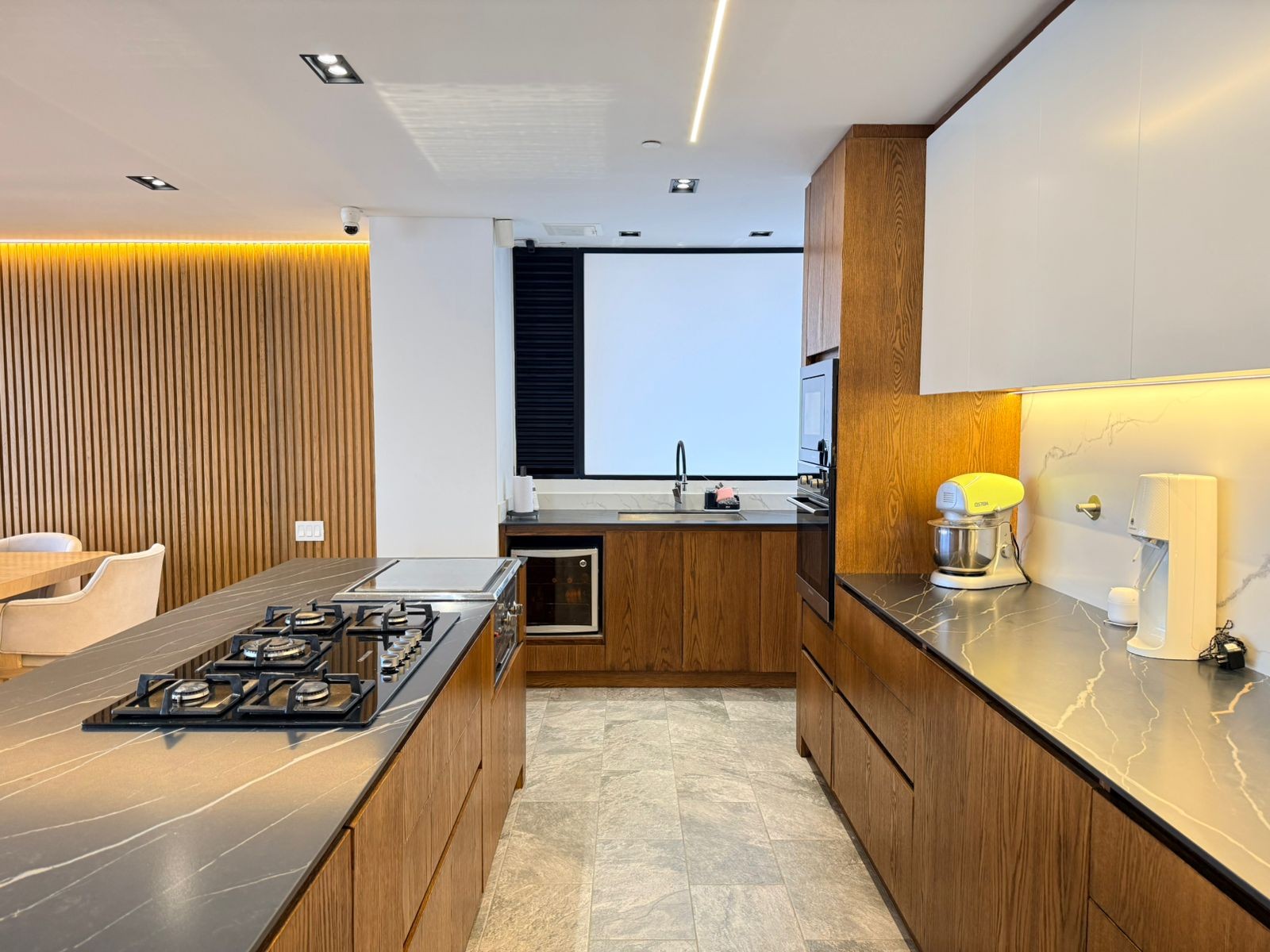 Apartamento en arriendo en El Poblado, Medellín · foto 5 de 15