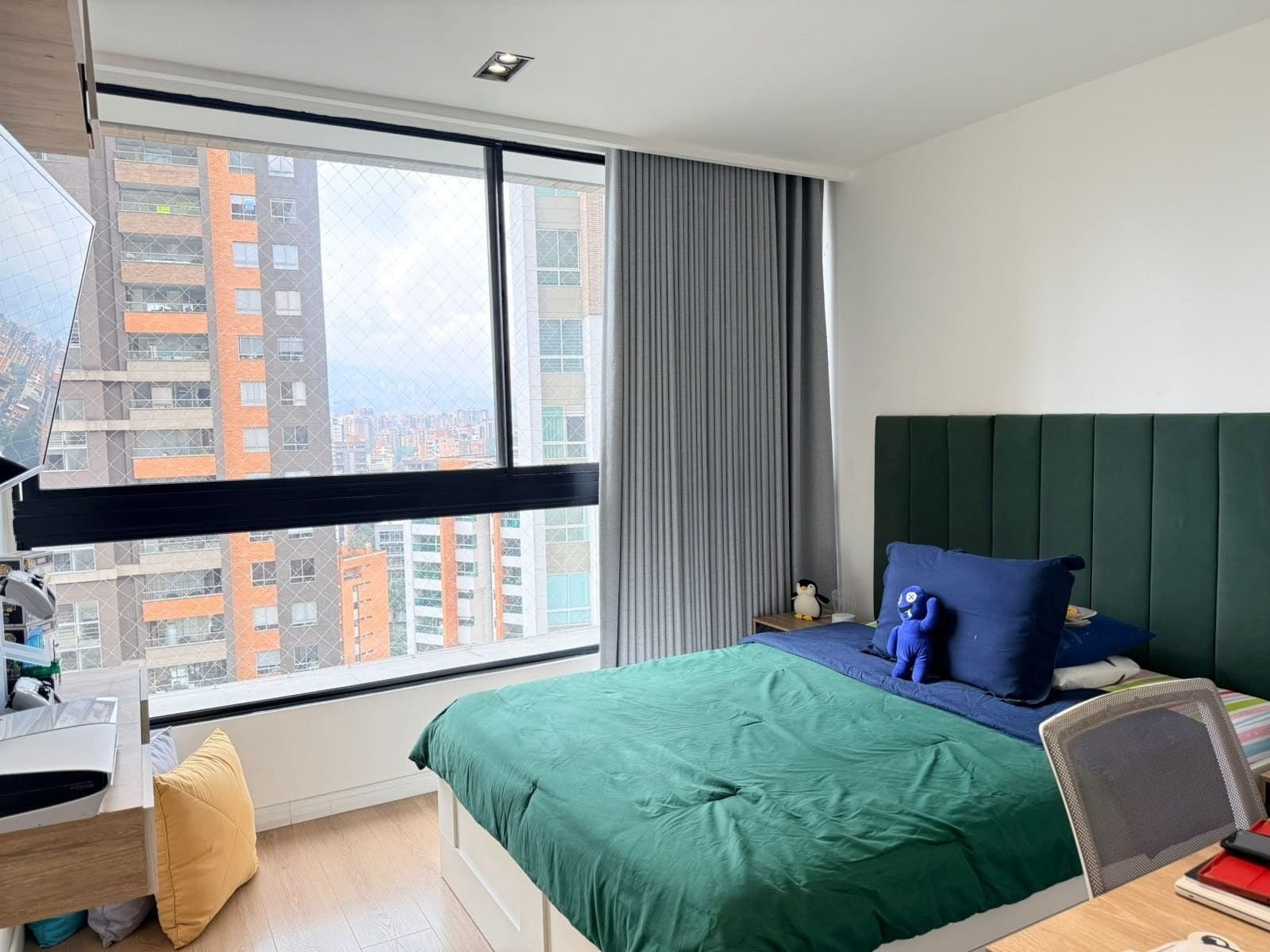 Apartamento en arriendo en El Poblado, Medellín · foto 12 de 15