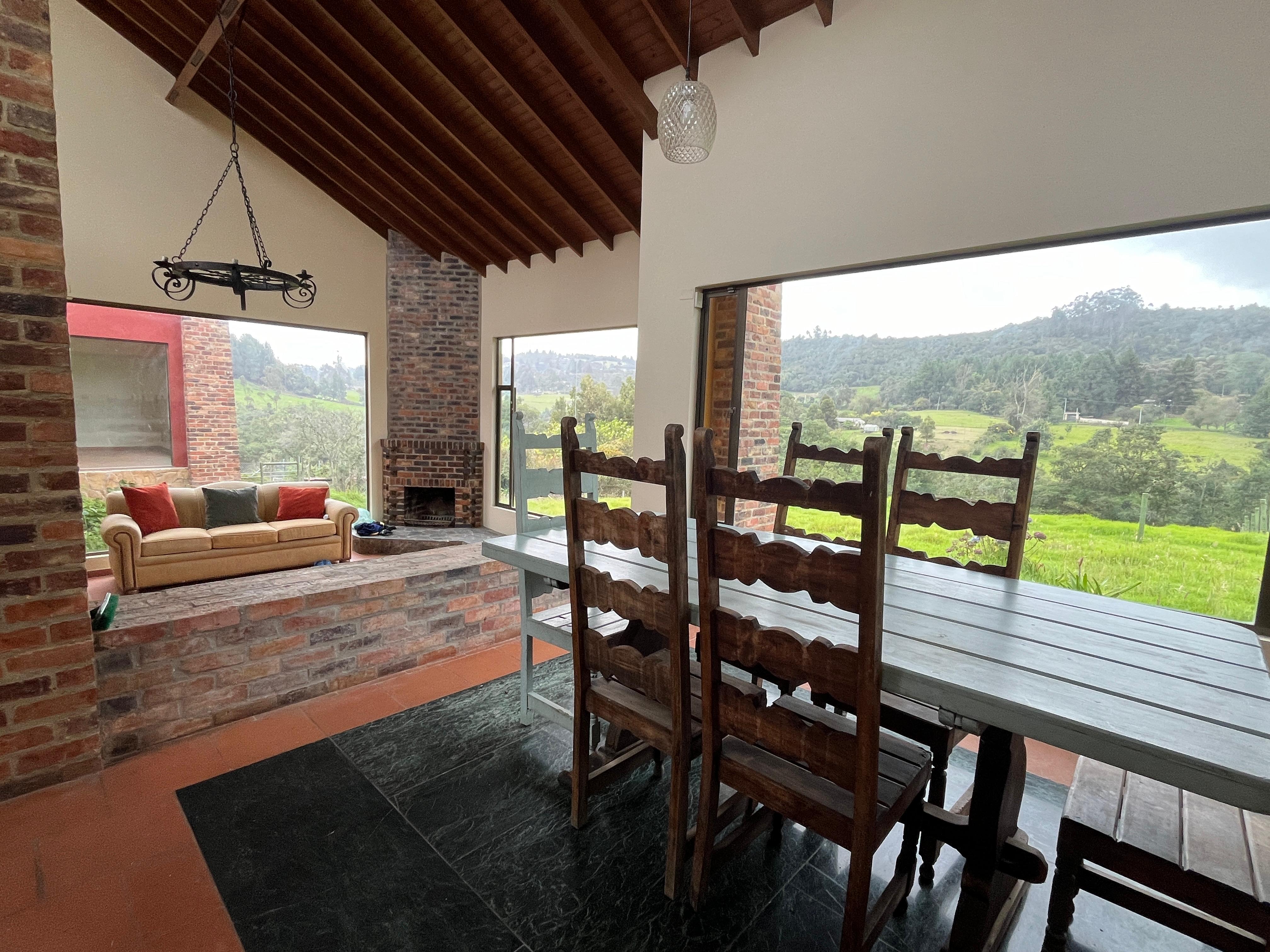 House for rent in Altos de Yerbabuena, Chía