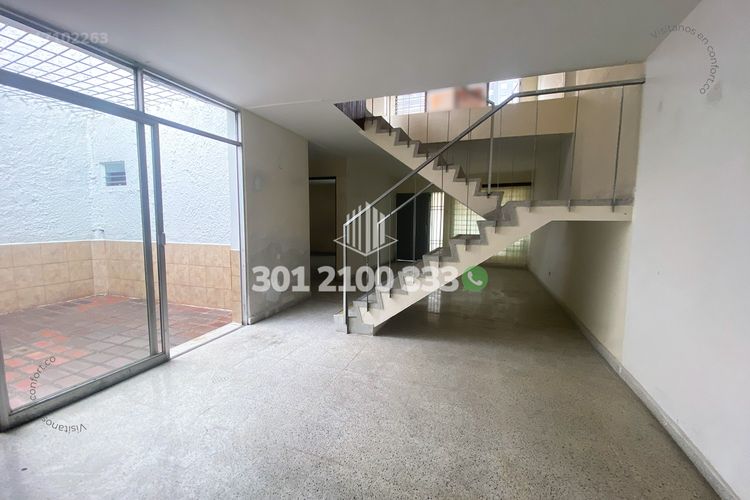 Casa de 4 alcobas en venta en La Castellana, Medellín, 212 m² · foto 7 de 24