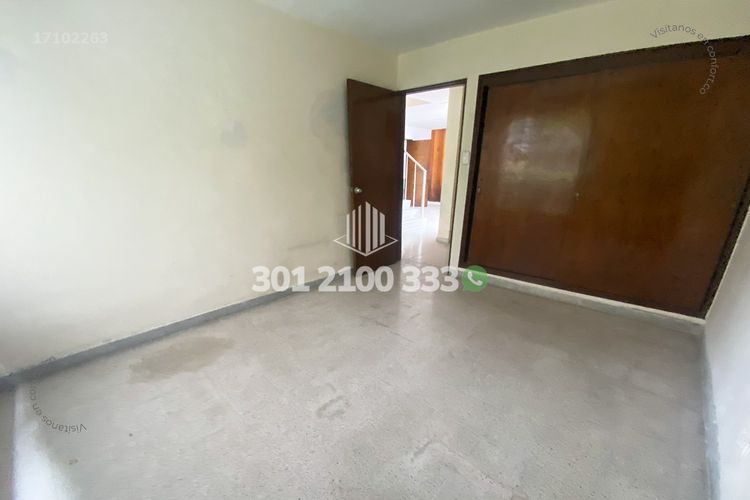 Casa de 4 alcobas en venta en La Castellana, Medellín, 212 m² · foto 12 de 24