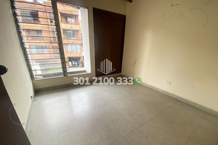Casa de 4 alcobas en venta en La Castellana, Medellín, 212 m² · foto 19 de 24