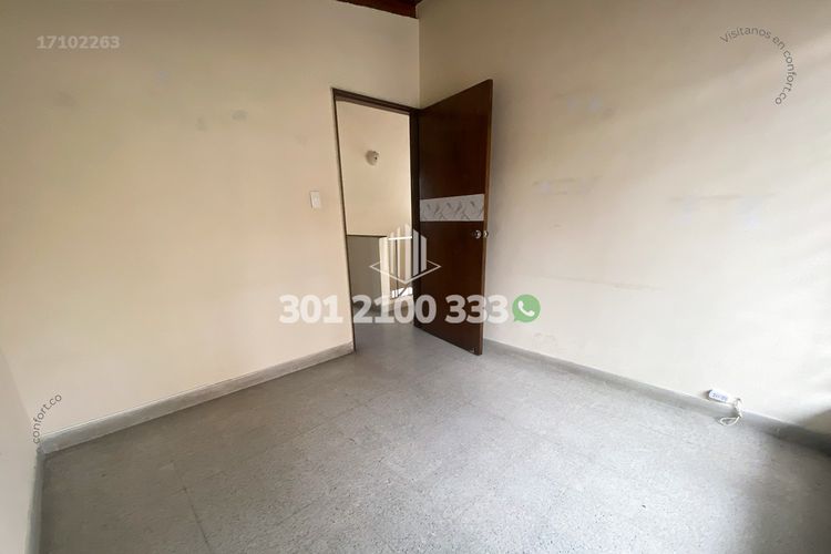 Casa de 4 alcobas en venta en La Castellana, Medellín, 212 m² · foto 20 de 24