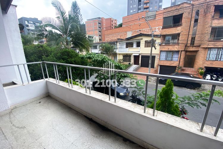 Casa de 4 alcobas en venta en La Castellana, Medellín, 212 m² · foto 23 de 24
