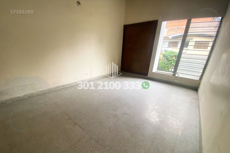 Casa de 4 alcobas en venta en La Castellana, Medellín, 212 m² · foto 24 de 24