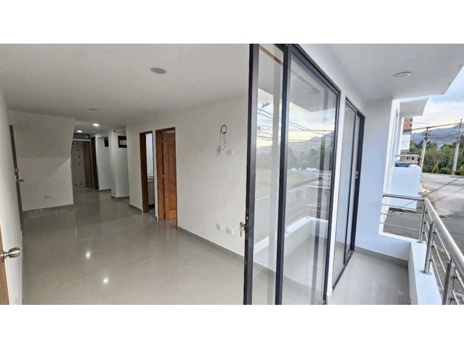 Apartamento de 3 alcobas en venta en Camargo, El Carmen de Viboral, 65 m² · foto 6 de 11