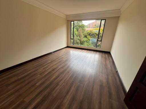 Apartamento en venta en Santa Barbara Alta, Bogotá · foto 12 de 23