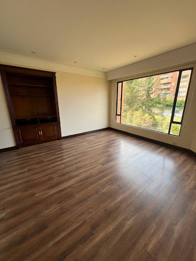 Apartamento en venta en Santa Barbara Alta, Bogotá · foto 14 de 23