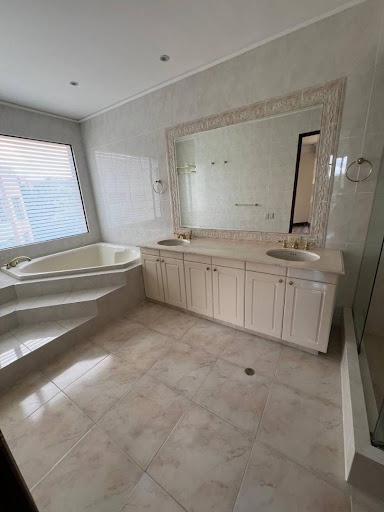 Apartamento en venta en Santa Barbara Alta, Bogotá · foto 19 de 23